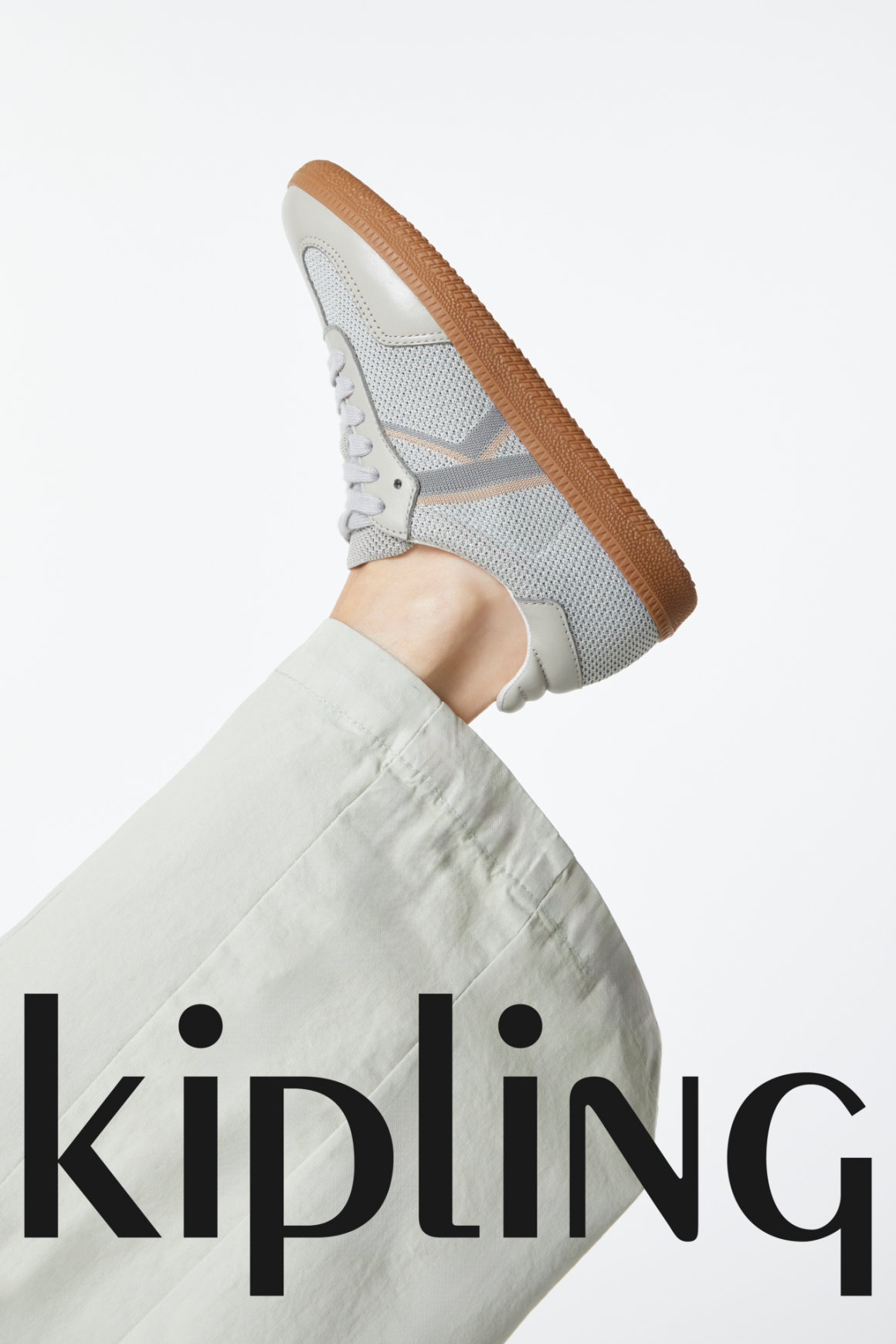 Kipling lança coleção de calçados aliando conforto e estilo