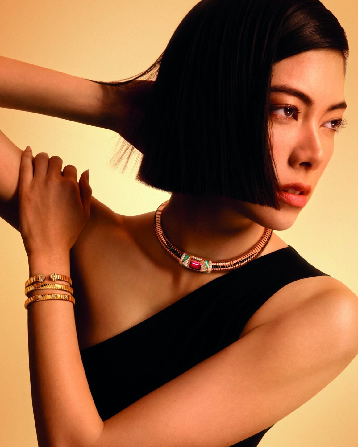 Bvlgari Studio chega ao Brasil com coleção Tubogas e instalação interativa