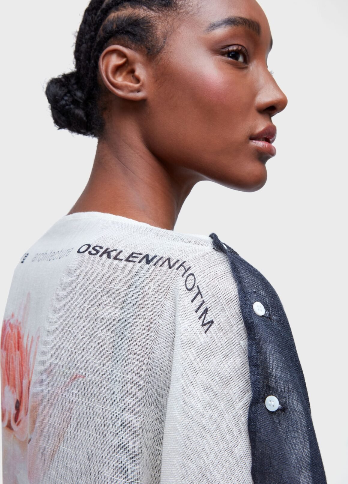 Osklen e Inhotim: Uma Coleção que Une Arte, Natureza e Moda em Edição Limitada