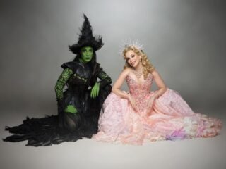 Wicked retorna a São Paulo com patrocínio da EMS e promete emocionar o público