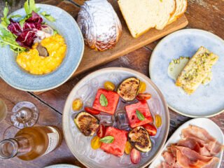 Brunch Weekend celebra 10ª edição em São Paulo com menus exclusivos e drinques Brutal Fruit Spritzer