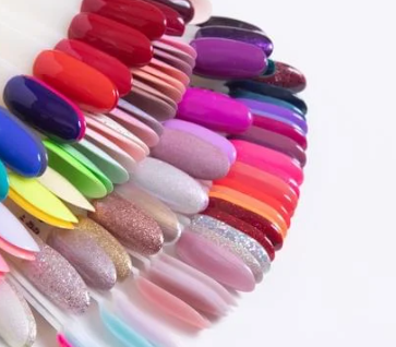 SBD alerta sobre riscos da esmaltação em gel após proibição de substâncias pela Anvisa