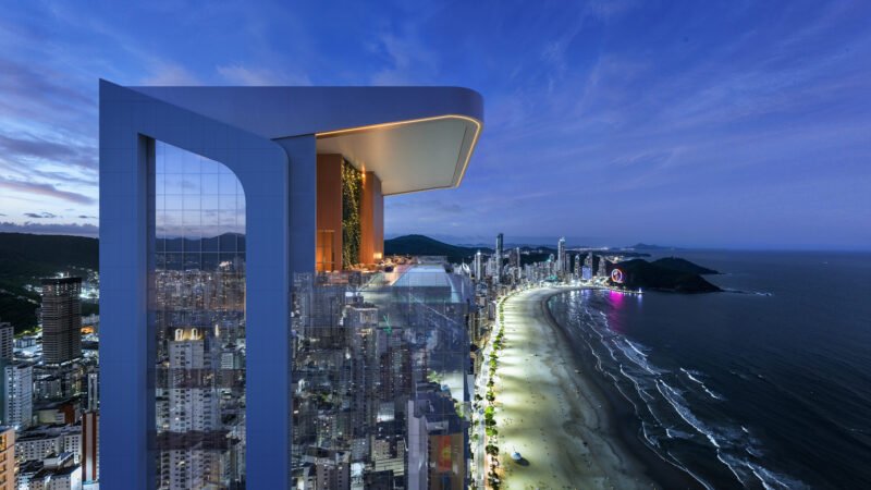 Harmony Ocean Front, em Balneário Camboriú