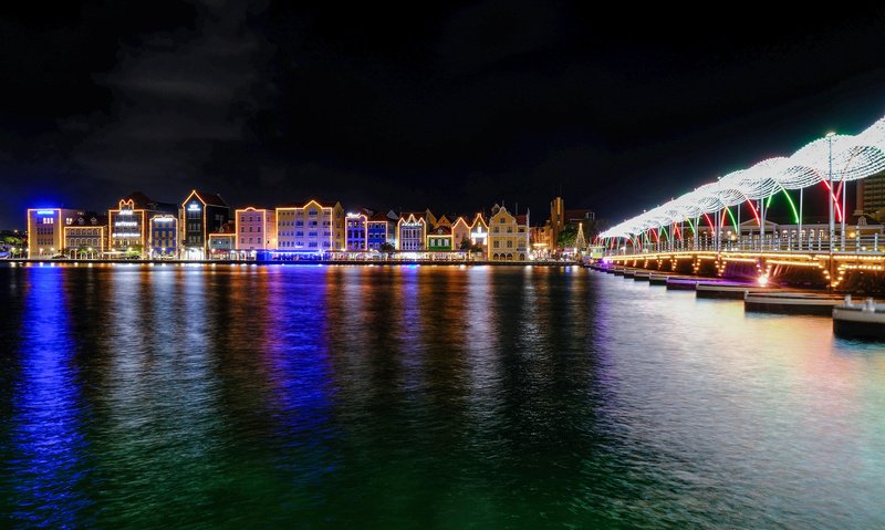 Curaçao: destino mágico, que combina praias paradisíacas, cultura vibrante e celebrações de fim de ano inesquecíveis