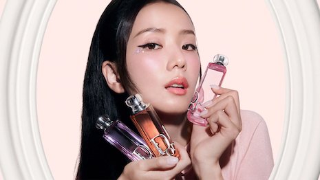 Dior Beauty atualiza a franquia Addict com nova campanha global