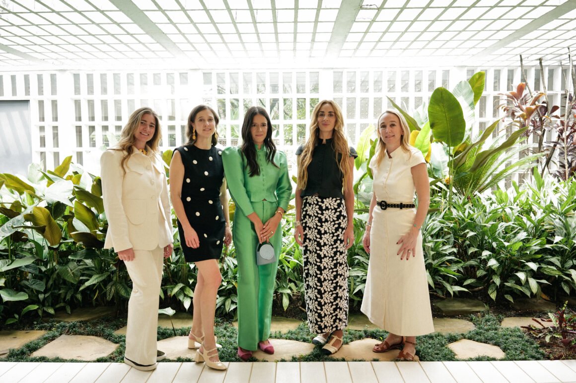 Edda Oprandi Laetitia Lumbroso Julia Britto Alexia Niedzielski Camille de Pontcharra