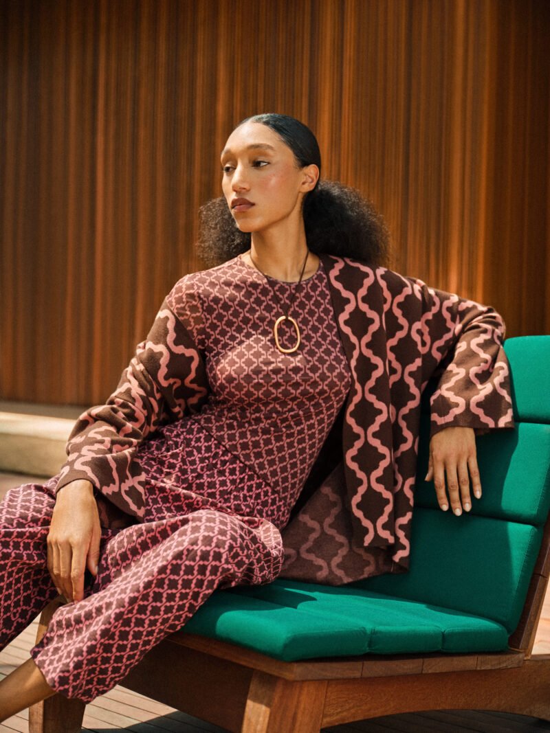 Riachuelo e A.Niemeyer lançam nova collab que conecta moda, casa e afeto