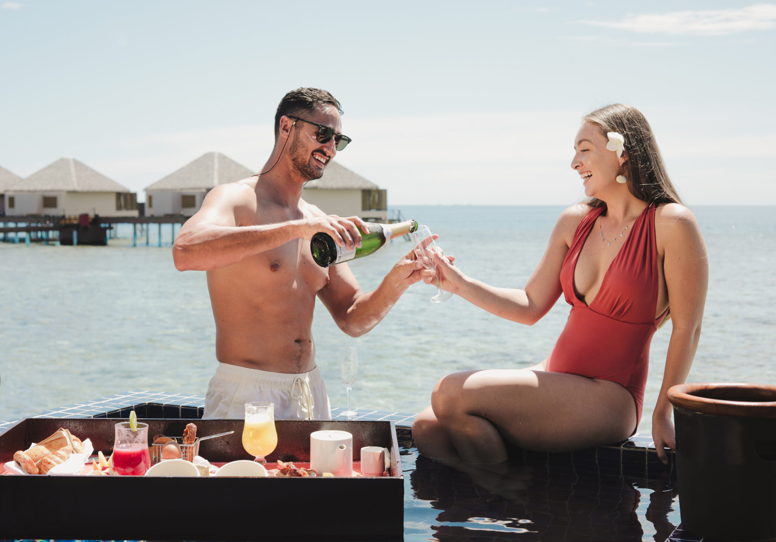 Resort nas Maldivas aposta em conceito adults only para atrair brasileiros em busca de viagens românticas