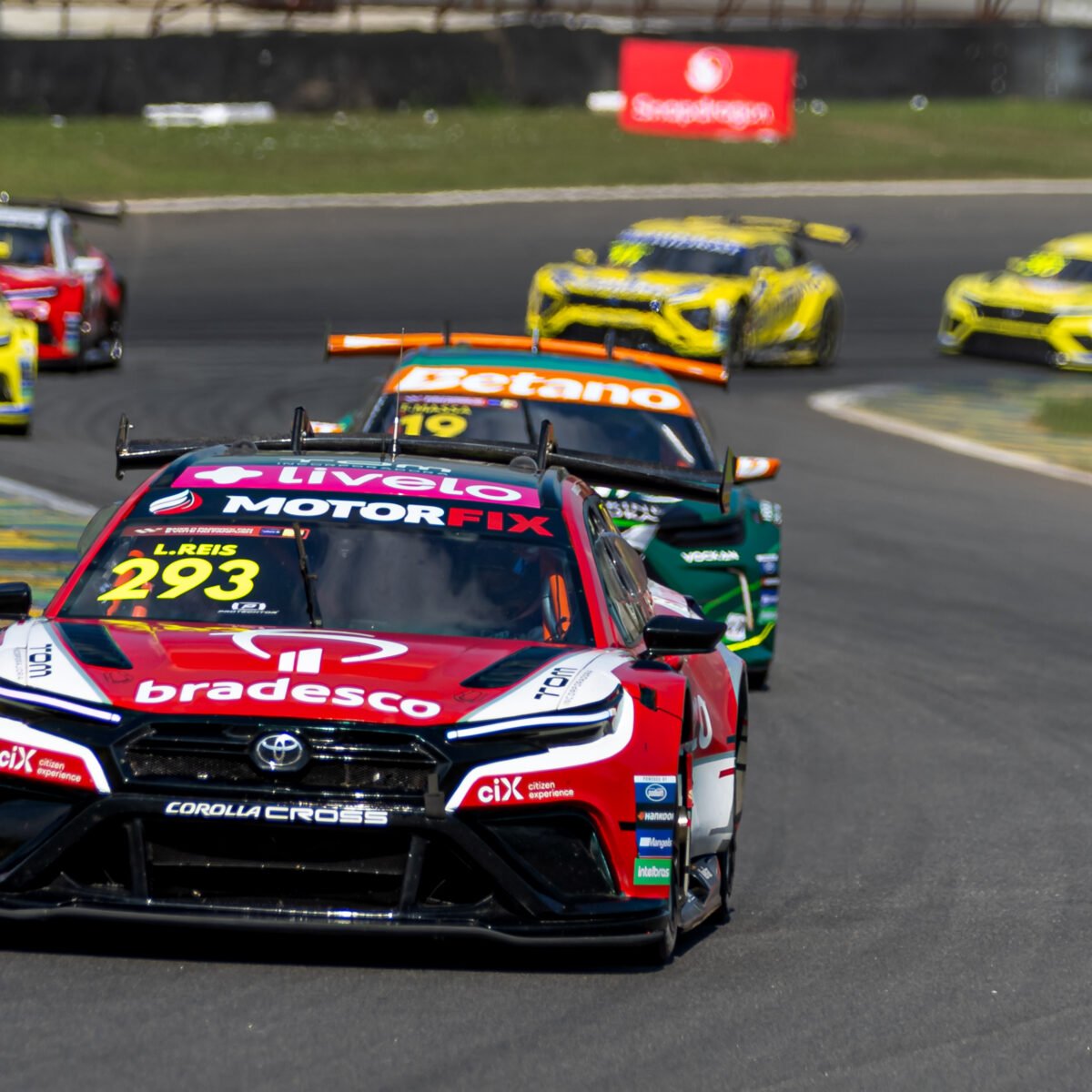 Bradesco assume naming rights da Stock Car nas temporadas 2026 e 2027