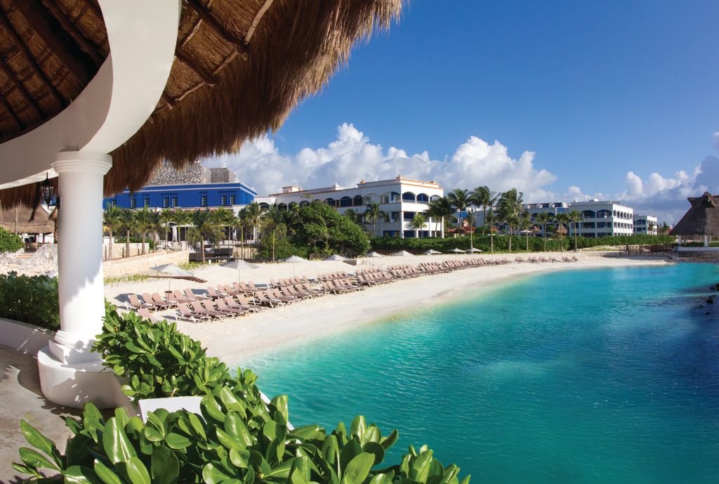 Hard Rock Hotel Riviera Maya aposta em experiências exclusivas para adultos e famílias no verão mexicano
