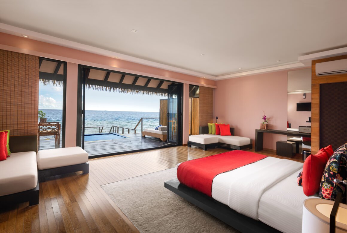 Resort nas Maldivas aposta em conceito adults only para atrair brasileiros em busca de viagens românticas