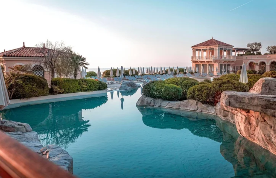 Monte-Carlo Bay Hotel & Resort apresenta experiências exclusivas para o verão europeu em Mônaco