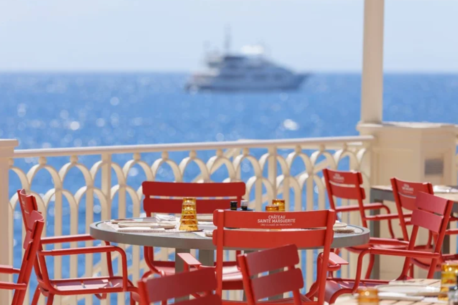 Monte-Carlo Bay Hotel & Resort apresenta experiências exclusivas para o verão europeu em Mônaco