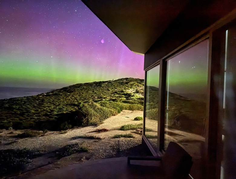 Aurora Austral transforma o Southern Ocean Lodge em um dos melhores destinos da Austrália entre julho e setembro