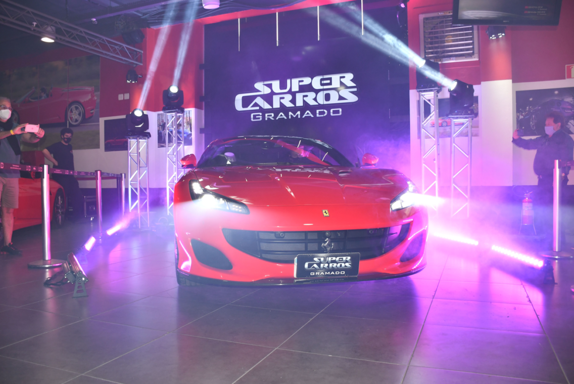 Super Carros celebra 15 anos transformando o sonho de dirigir superesportivos em uma das maiores atrações de Gramado