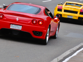 Super Carros celebra 15 anos transformando o sonho de dirigir superesportivos em uma das maiores atrações de Gramado