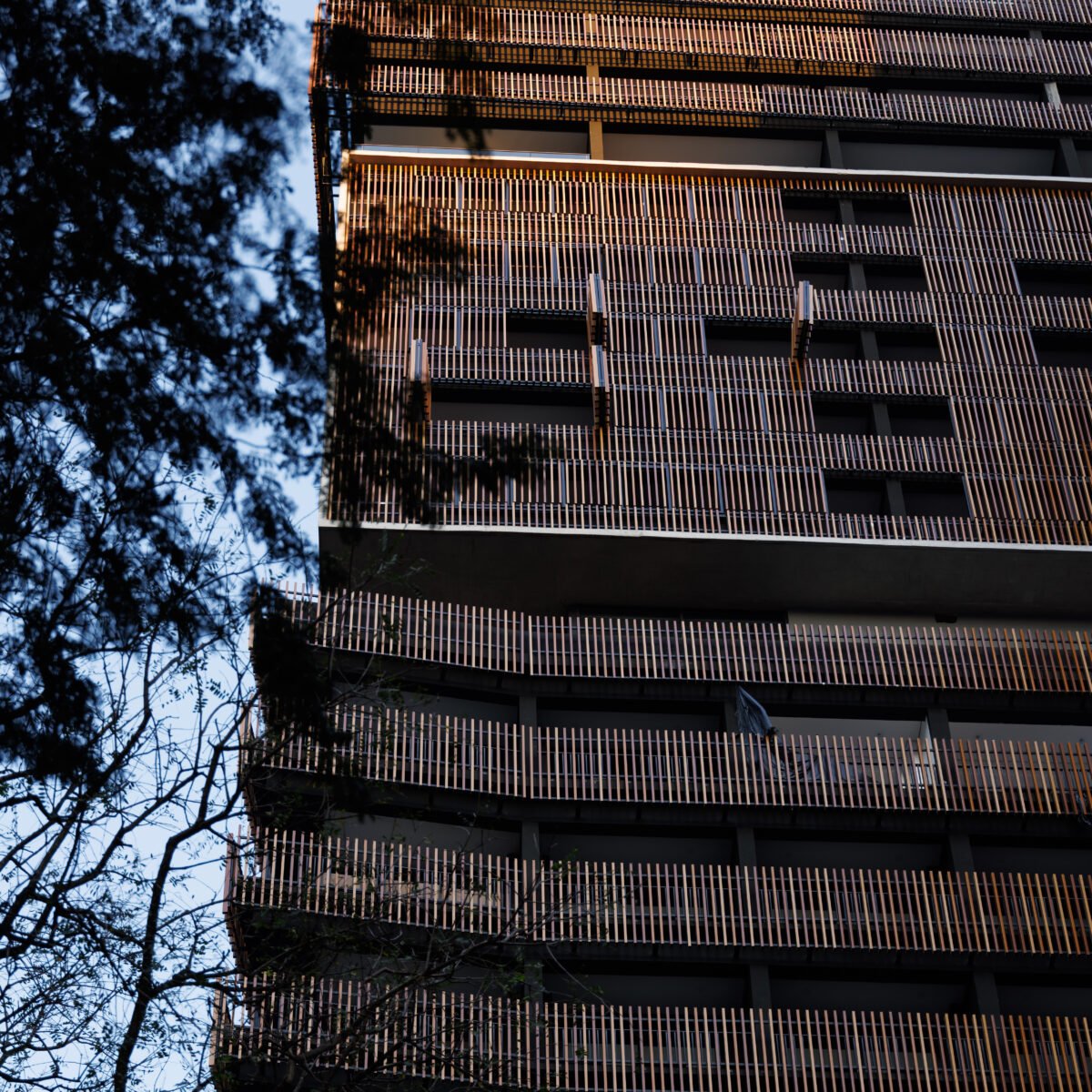 v3rso Jardins: novo hotel do Grupo Emiliano redefine o luxo urbano nos Jardins