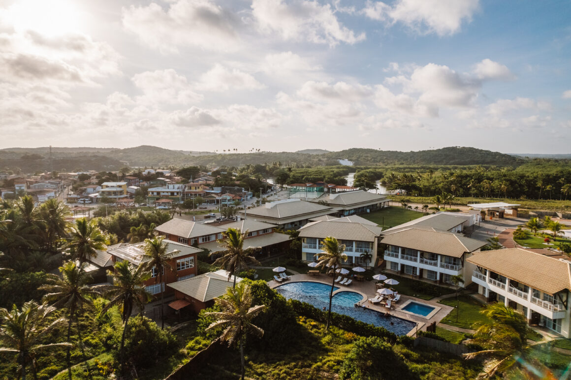 Hotel Ponta de Inhambupe transforma Baixio em refúgio de luxo e reconexão no litoral da Bahia