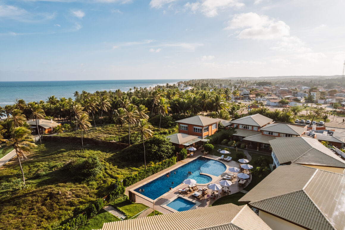 Hotel Ponta de Inhambupe transforma Baixio em refúgio de luxo e reconexão no litoral da Bahia