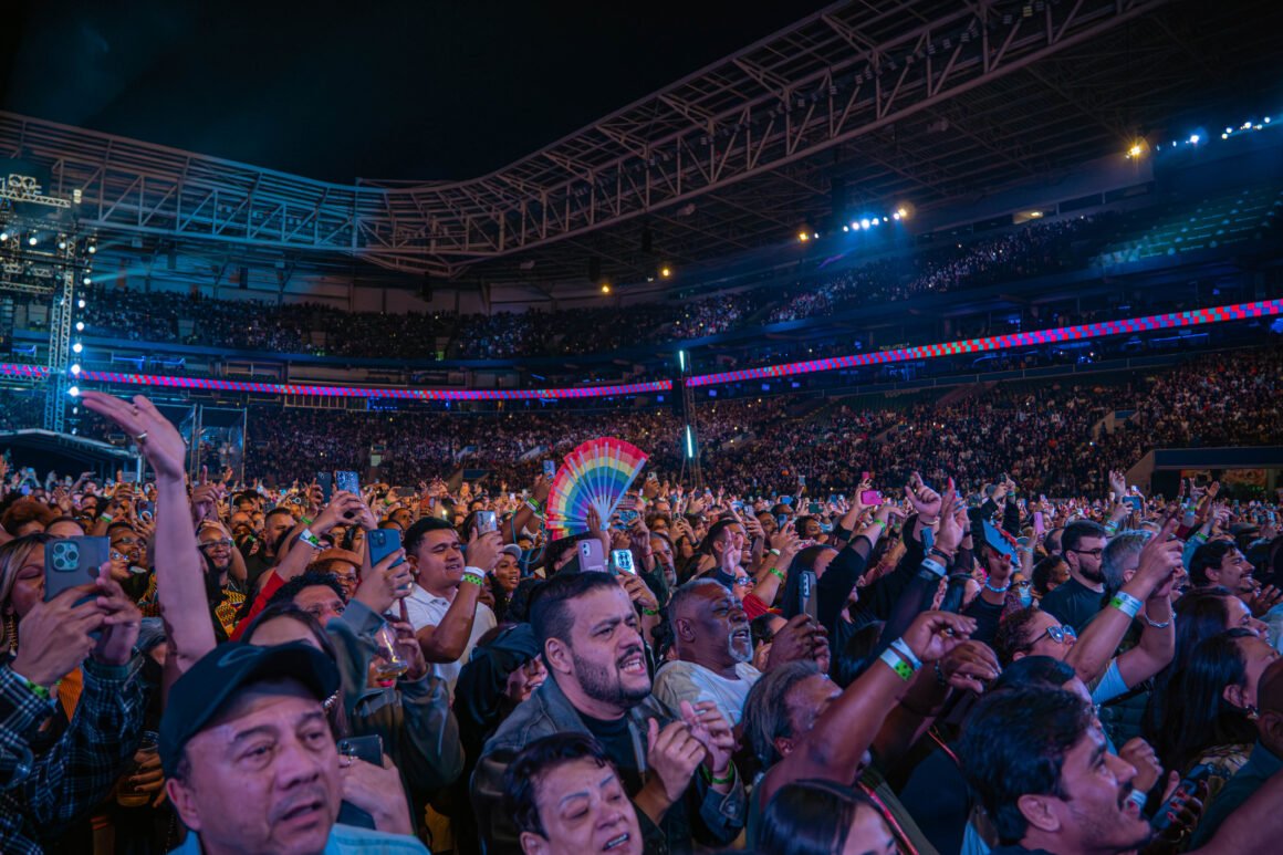 Kid Abelha retorna a São Paulo após 13 anos e faz show histórico no Nubank Parque com turnê “Eu Tive um Sonho”