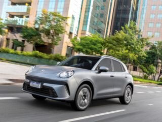 GWM lança ORA 5 no Brasil, seu primeiro SUV 100% elétrico com autonomia de até 435 km