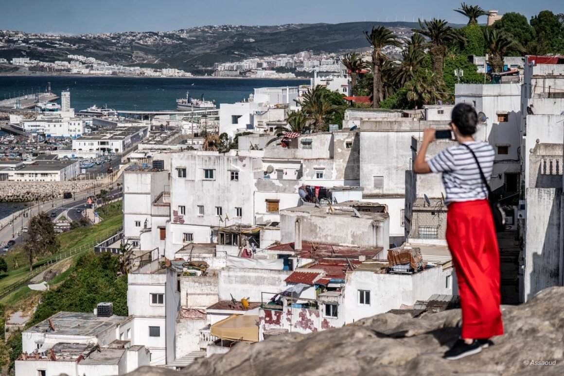 Casablanca, Tânger e o caminho até a Cidade Azul