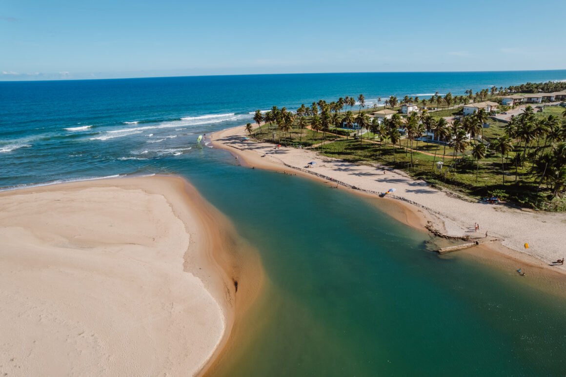 Hotel Ponta de Inhambupe transforma Baixio em refúgio de luxo e reconexão no litoral da Bahia