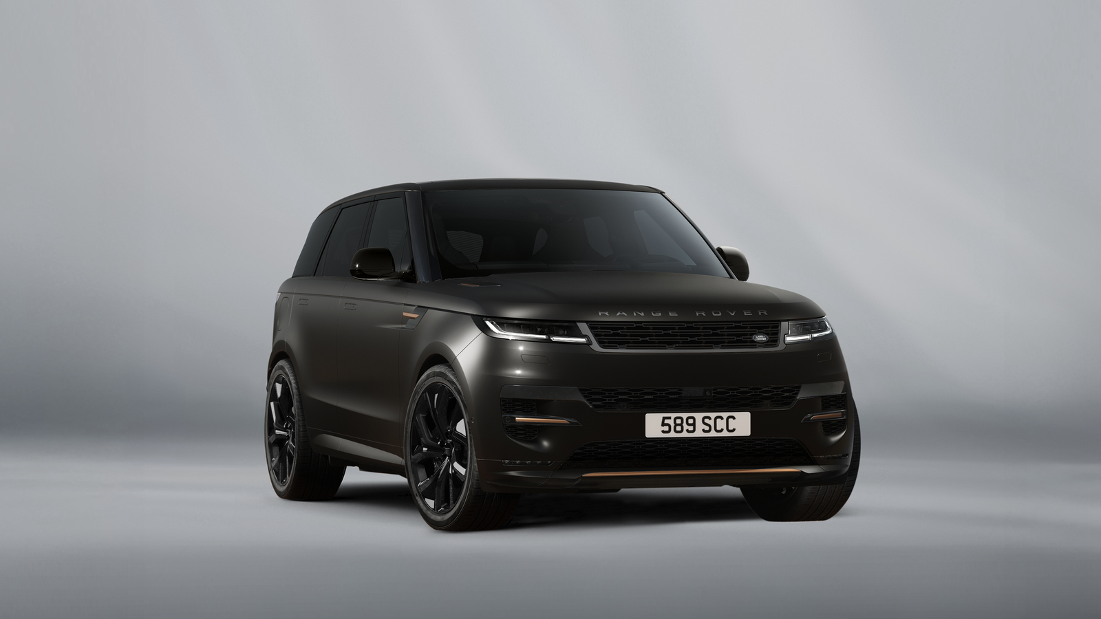 Range Rover Sport Obsidian Black Edition chega ao Brasil em série limitada inspirada na pedra obsidiana