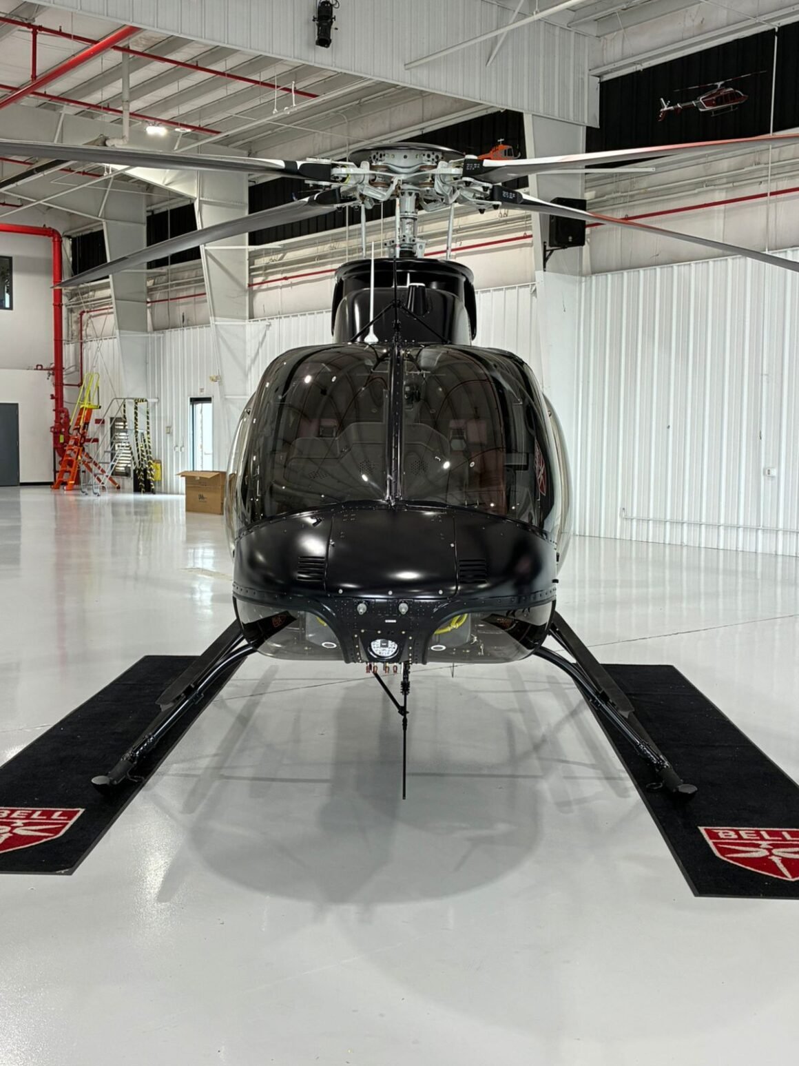Helicóptero Bell 407GXi chega ao Brasil e marca nova fase da Master Trading na aviação executiva