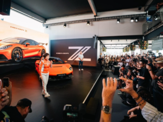 Denza apresenta esportivo Z e tecnologia de recarga em cinco minutos no Festival de Goodwood
