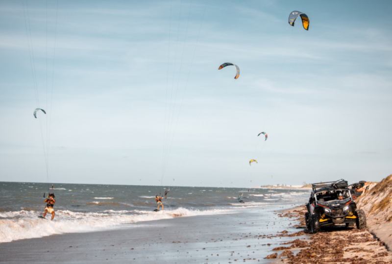 Expedição Sertões Kitesurf cria roteiro off-road entre praias do Nordeste