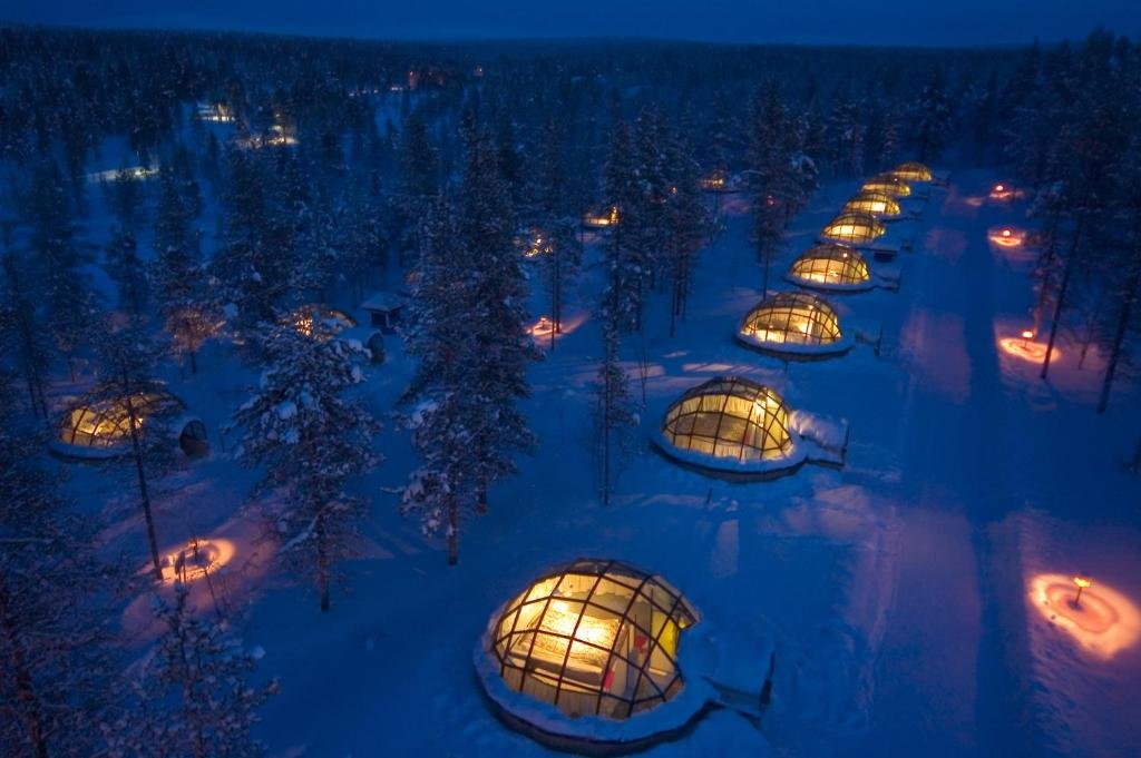 Booking.com destaca 7 hospedagens em meio à natureza para viajar em 2026