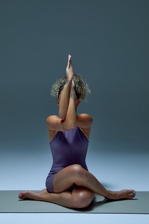 Track&Field aposta em tecnologia seamless e reforça o yoga como parte do lifestyle contemporâneo