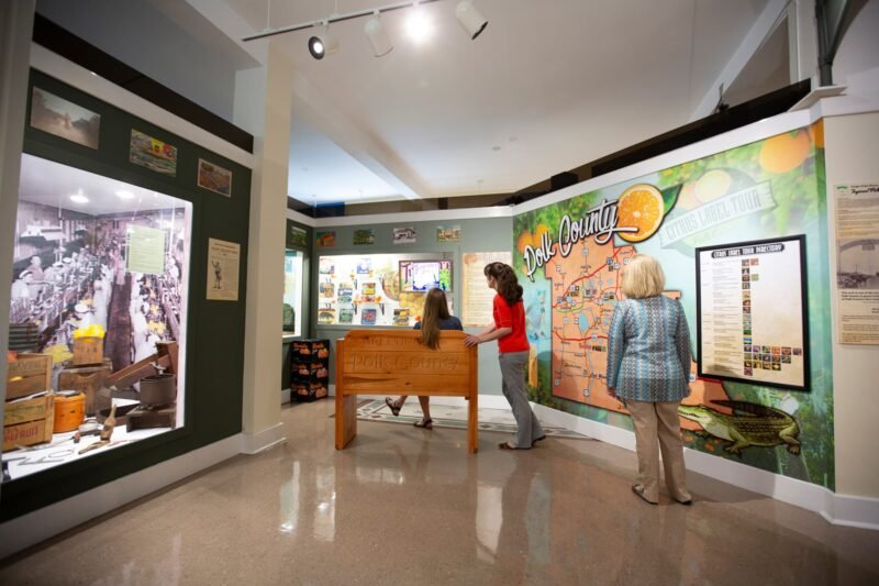Flórida Central revela roteiro cultural entre arte urbana, museus e história