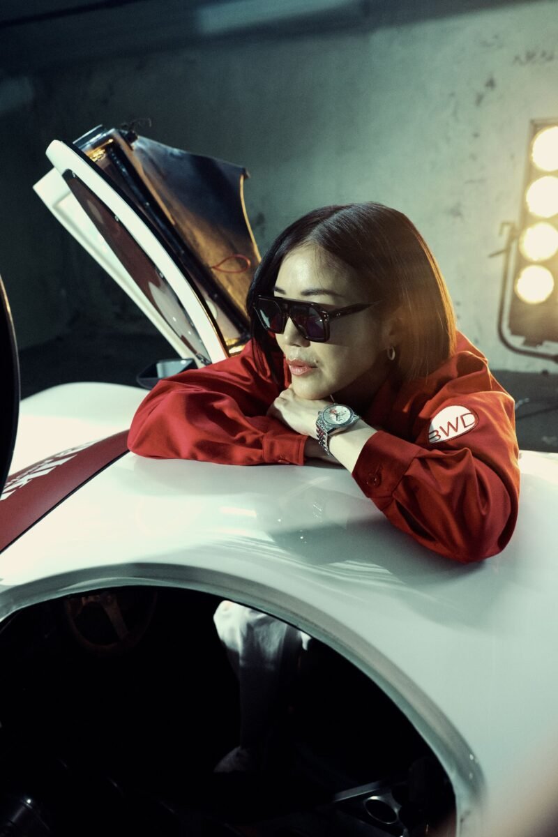 TAG Heuer e Team Ikuzawa transformam velocidade em design