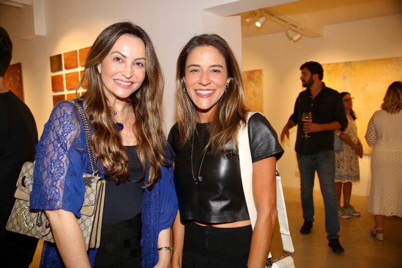 Viviana Ximenes reúne convidados na abertura de “O Tempo que Não Cabe Aqui”
