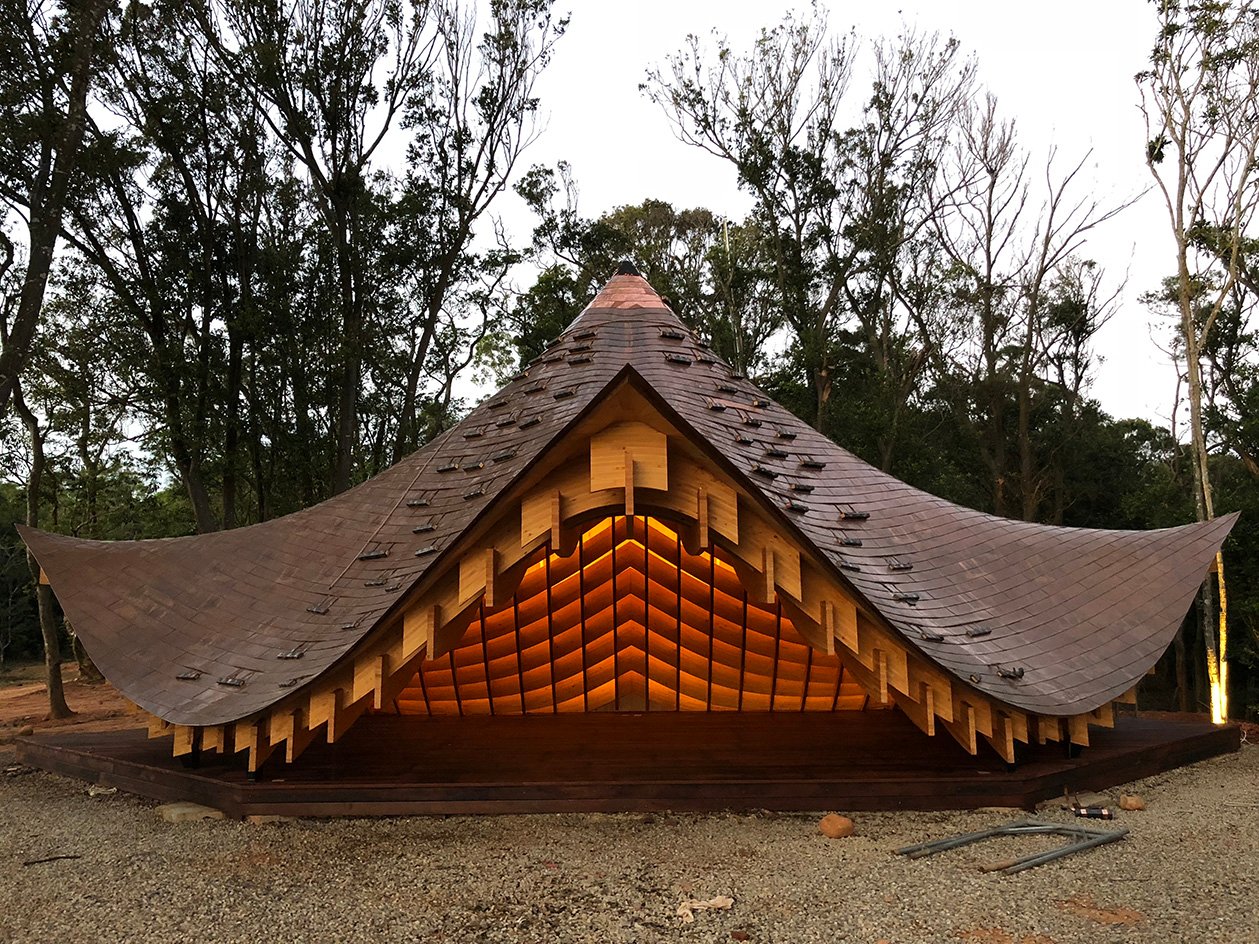 Em Bali, a natureza deixa de ser cenário e passa a definir a arquitetura