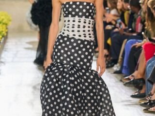 Desfile Carolina Herrera primavera 2027 em Nova York