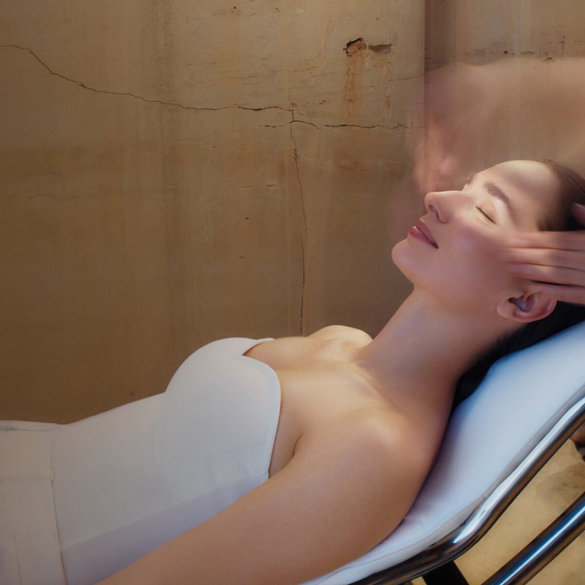 Tratamento de spa da Natura Bisse para parceria com The World 50 Best Hotels 2026