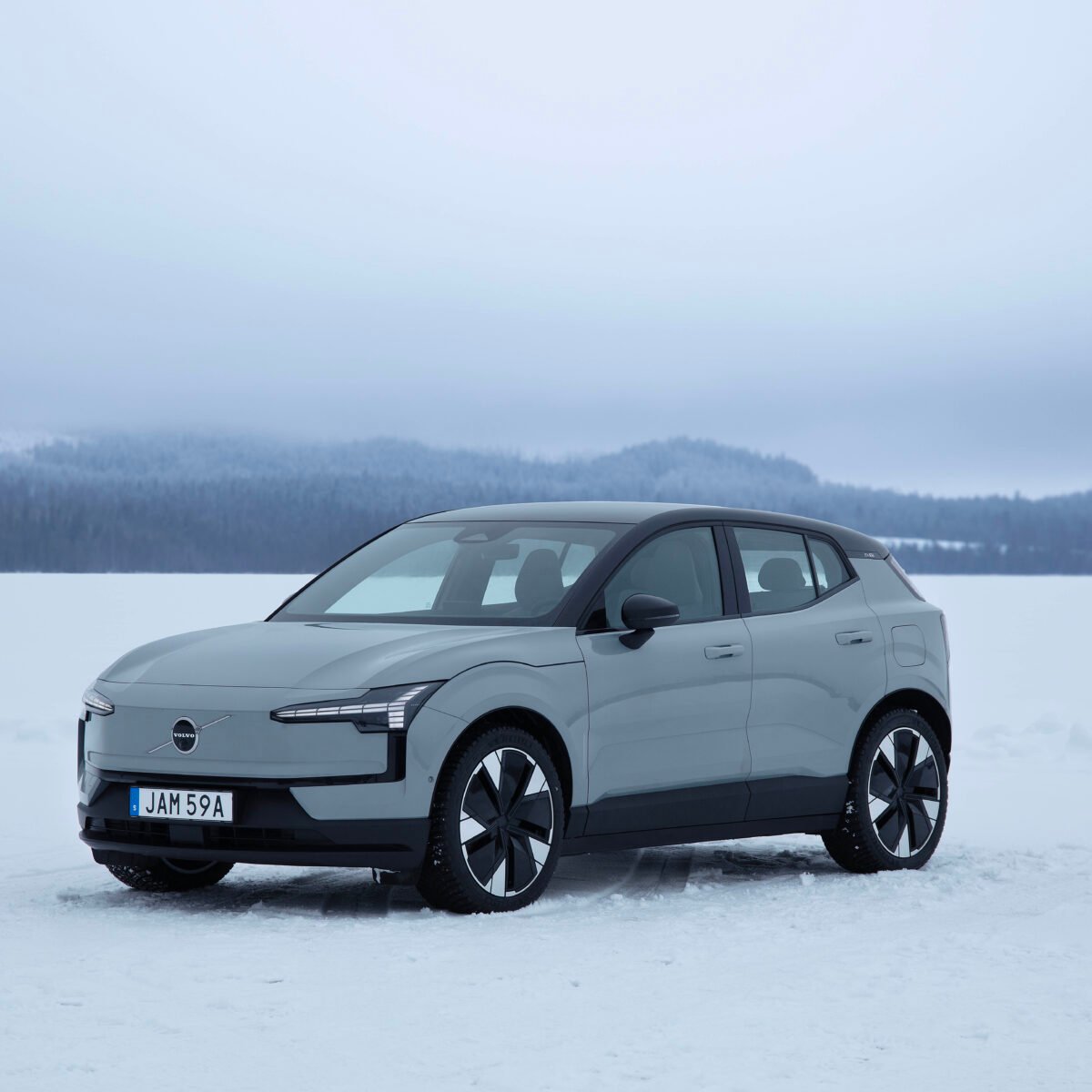 O Volvo EX30 mostra que o novo status automotivo cabe em menos espaço