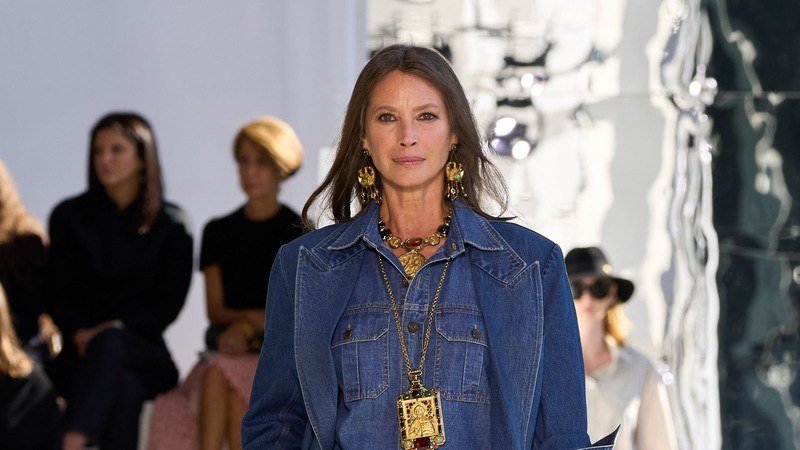 Desfile Sabyasachi primavera 2027 em Nova York