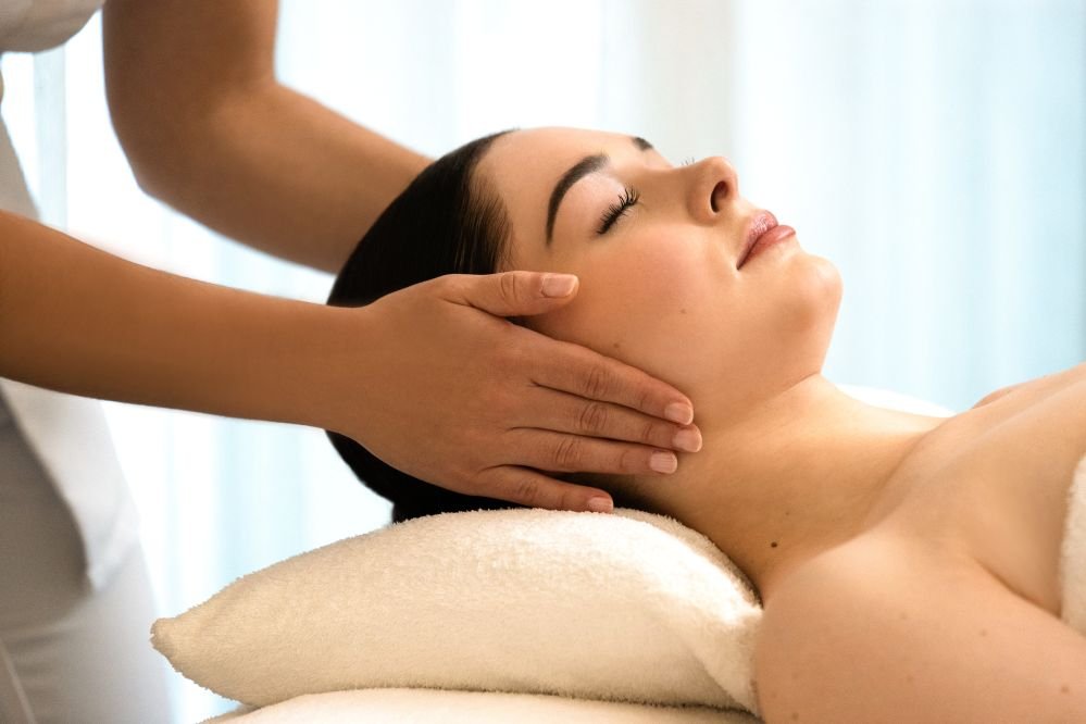 Le Meurice leva o head spa japonês ao universo da hotelaria de luxo em Paris