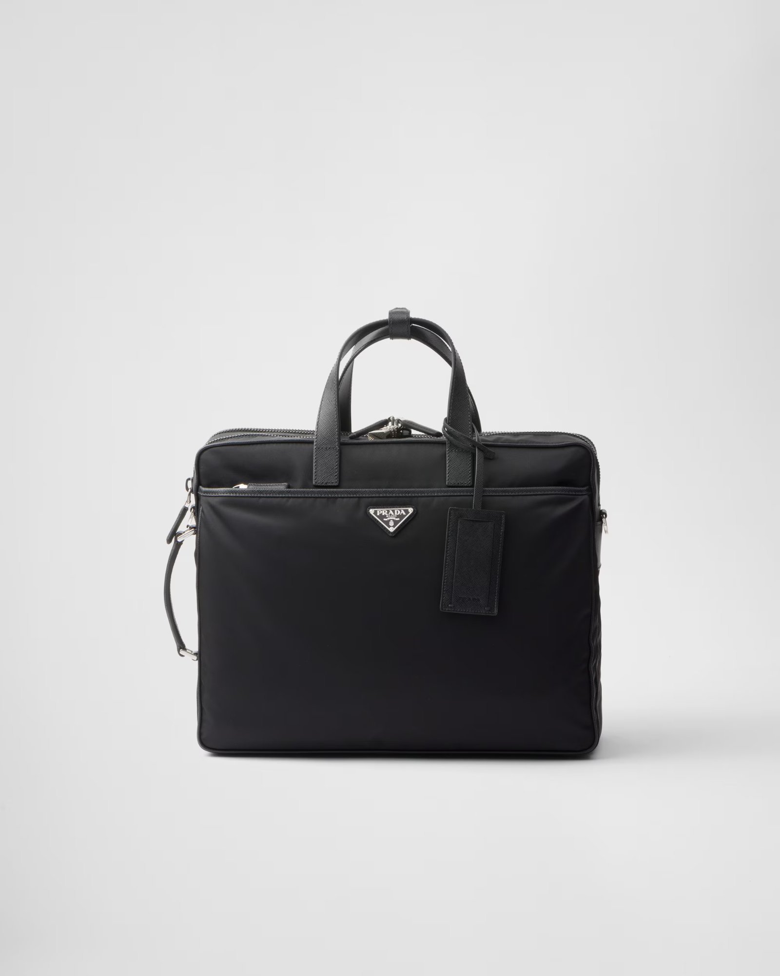 Pasta Prada em Re-Nylon preto com couro Saffiano