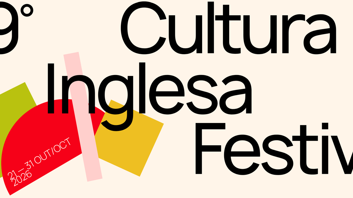 Identidade visual do 29º Cultura Inglesa Festival, com o nome do festival em letras pretas e formas geométricas em verde, vermelho, amarelo e rosa sobre fundo creme
