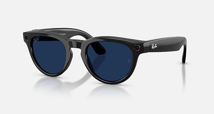 Óculos inteligentes Ray-Ban Meta pretos com lentes azuis e câmeras discretas na armação